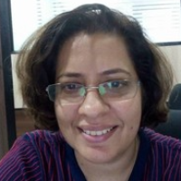 Vandana  Suri 