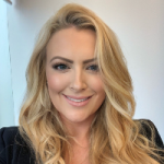 Oonagh Van den Berg
