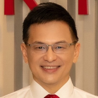 Dr Timothy Low