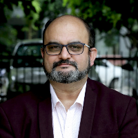 Dr Samir Kapur
